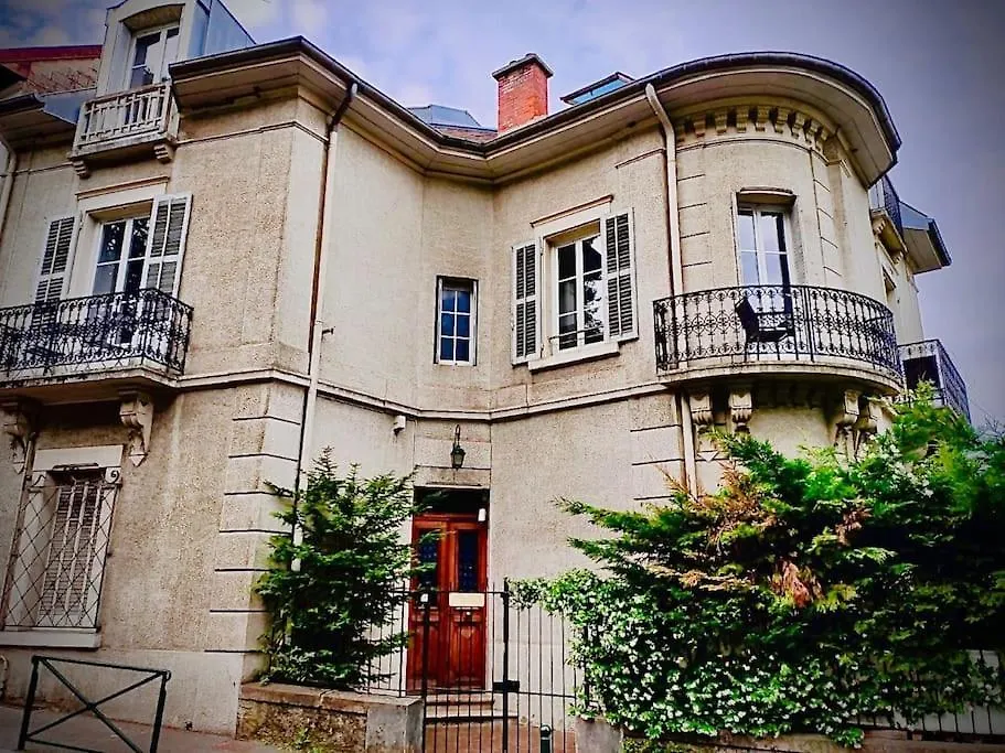 Lejlighed Studio Cosy, Hyper Centre D'Aix, Vue Montagnes, Proche Thermes Aix-les-Bains Frankrig